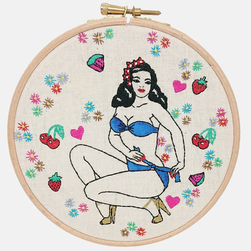 Modern Embroidery, Wall Art, Hoop Art, Spring Pin-Up - VintageMadbyM
